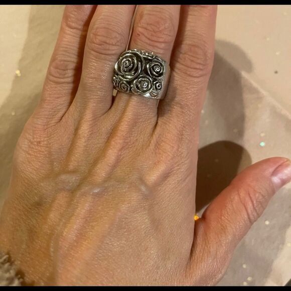 Silver Roses Flower Vintage Ring size 6, 8 - Picture 4 of 6